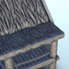 Bâtiment avec toit de chaume et grande terrasse en bois (7)