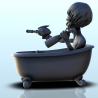 Alien armé dans sa baignoire avec canard flottant (5) (+ version pré-supportée & socle rond)