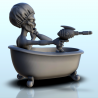 Armed alien in his bathtub with floating duck (5) (+ pre-supported version & rounded base)