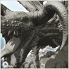 Grand dragons à cornes posé sur rocher (9)