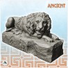 Statue de lion allongé (version endommagée) (3)