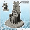 Roi viking à casque à cornes sur trône sculpté (12)