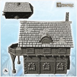 Maison médiévale en bois avec grande terrasse et cheminée (14)