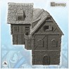 Maison médiévale avec balcon et toit mixte en chaume et ardoises (23)