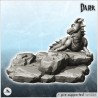 Dragon fantastique à cornes assis sur promontoire rocheux (27)